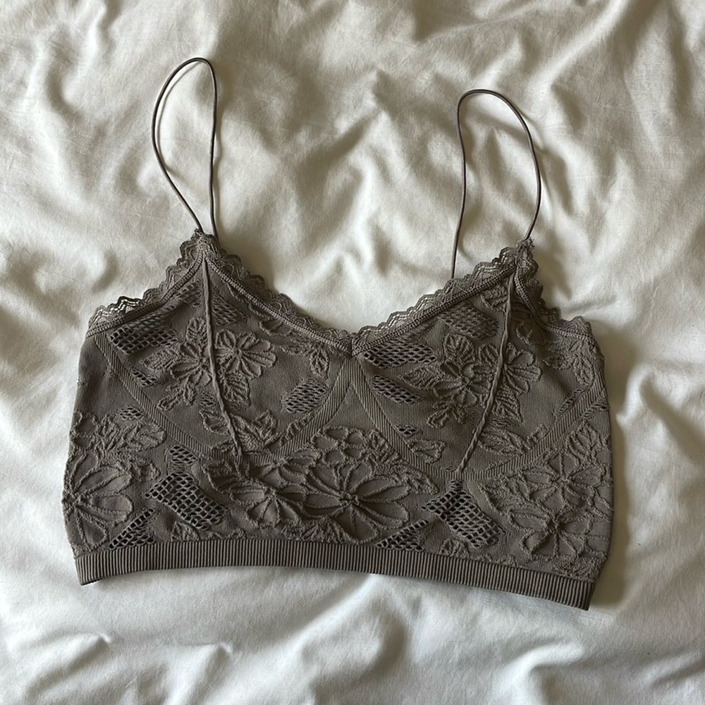 small women’s tan cropped mesh tank top